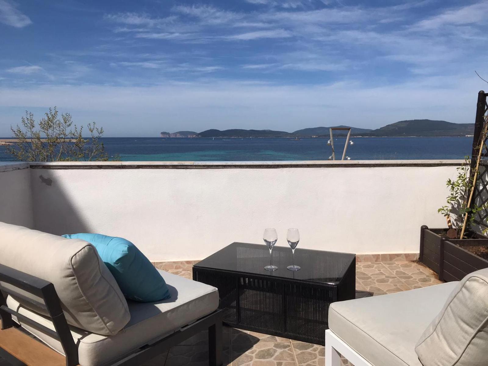 Giosuero Beach Алгеро Екстериор снимка